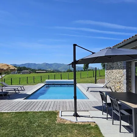 Hébergement de vacances Ibarnia *